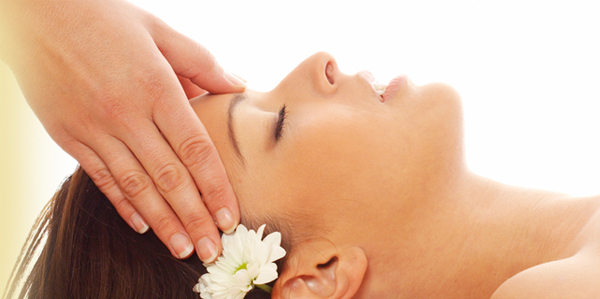 facial massage treatments unisex by Maxdina wellness center Marbella