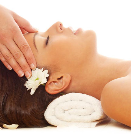 Wellness Center Marbella, pain free waxing, massage therapy Maxdina